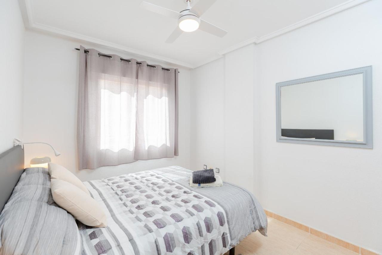 Petite Charming By Fidalsa Apartment Torrevieja Bagian luar foto